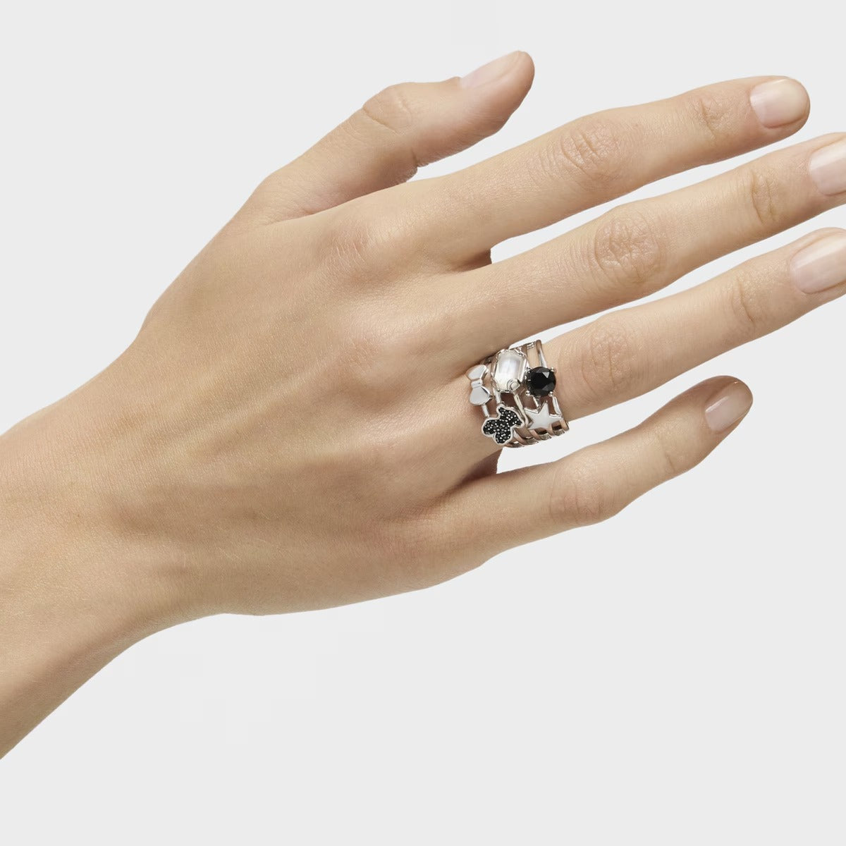 Silver Ring with Spinels, Onyx, Quartz and Mother-of-Pearl Join