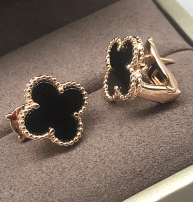 Four-Leaf-Clover Yellow Gold Onyx Vintage Alhambra Earrings