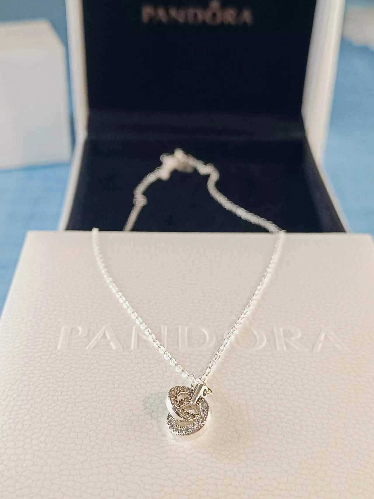 Signature Intertwined Pavé Pendant Necklace