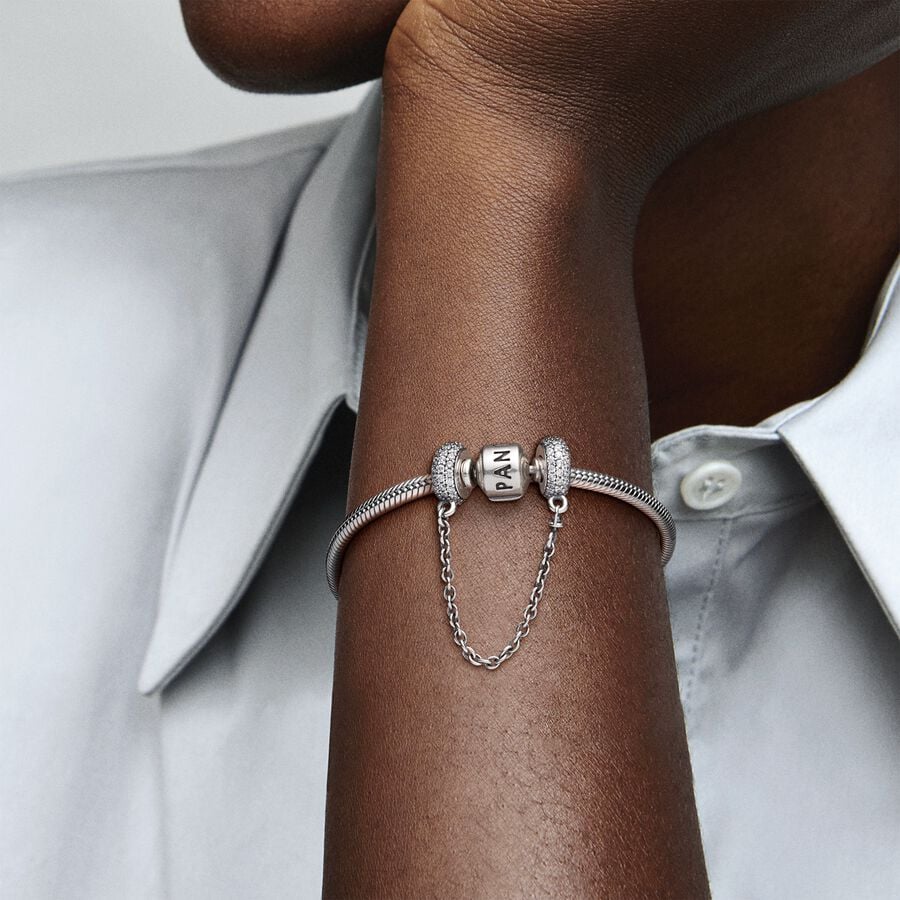 Sparkling Pavé Safety Chain Charm