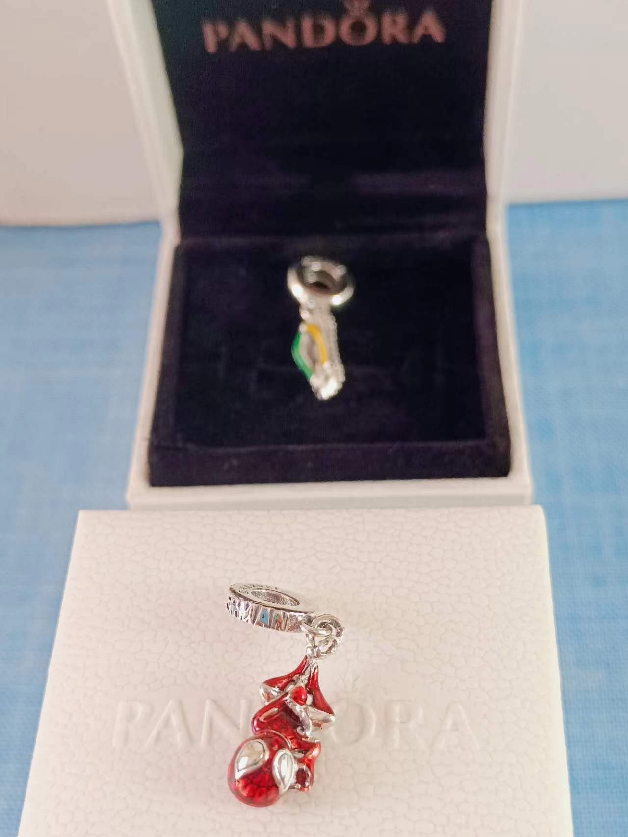 Marvel Hanging Spider-Man Dangle Charm