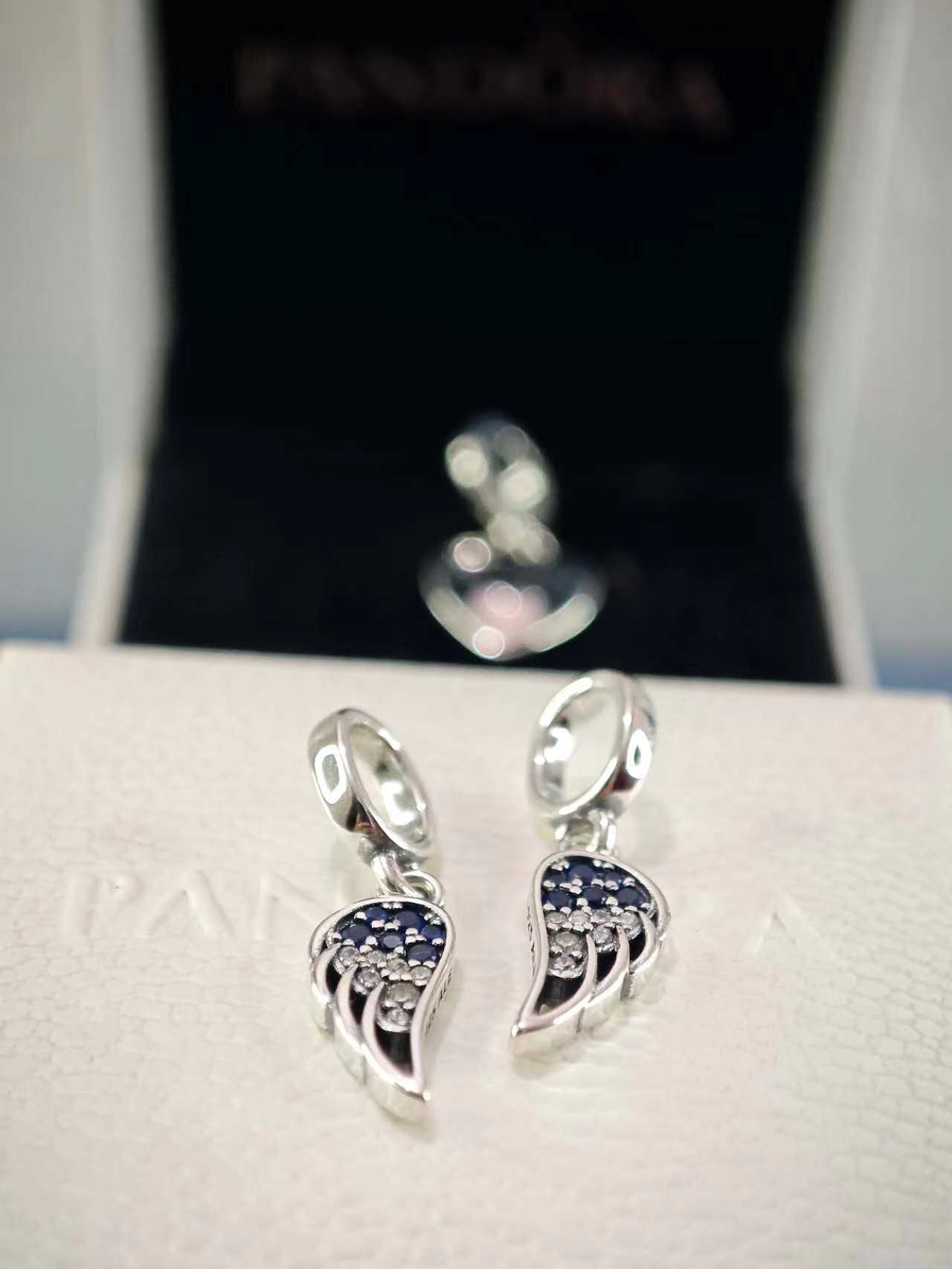 Sparkling Splitable Angel Wings Dangle Charm