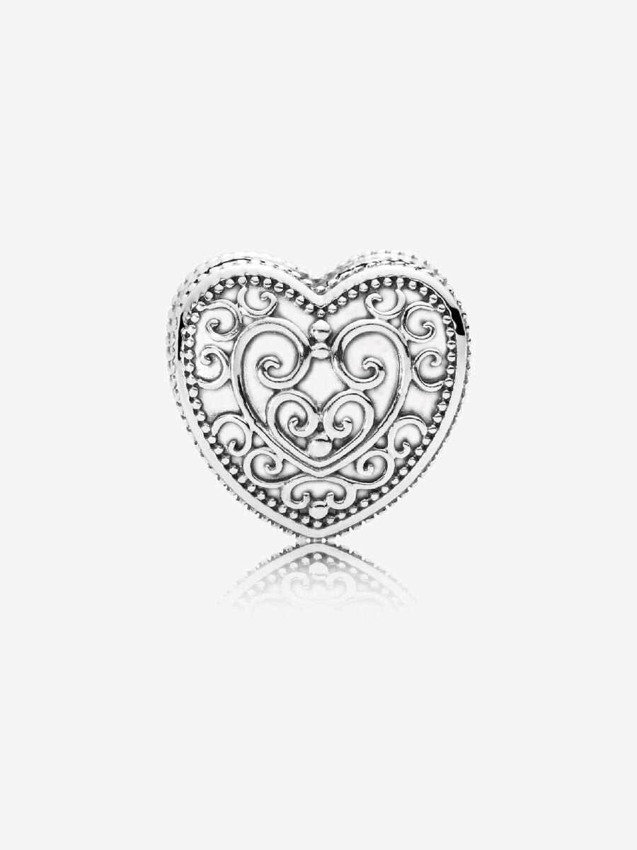 Enchanted Heart Clip