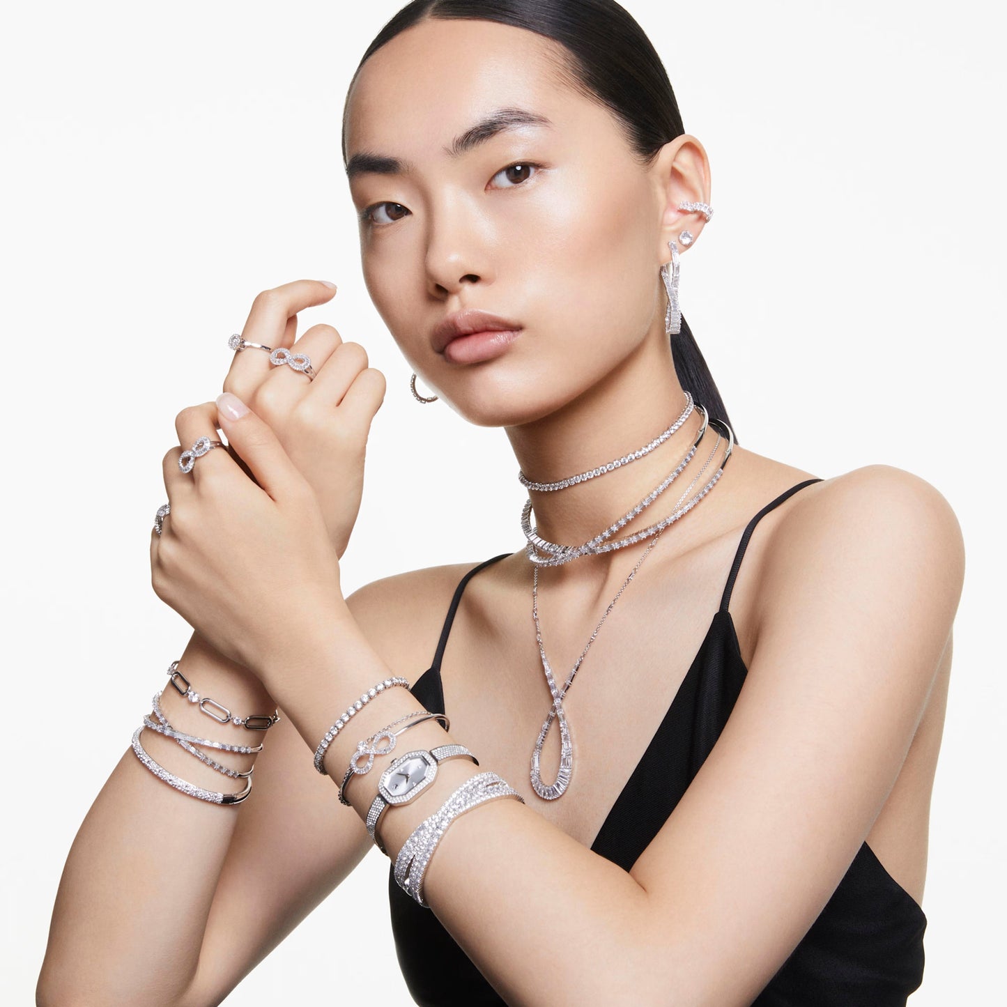 Hyperbola Bangle, Infinity, White, Rhodium plated