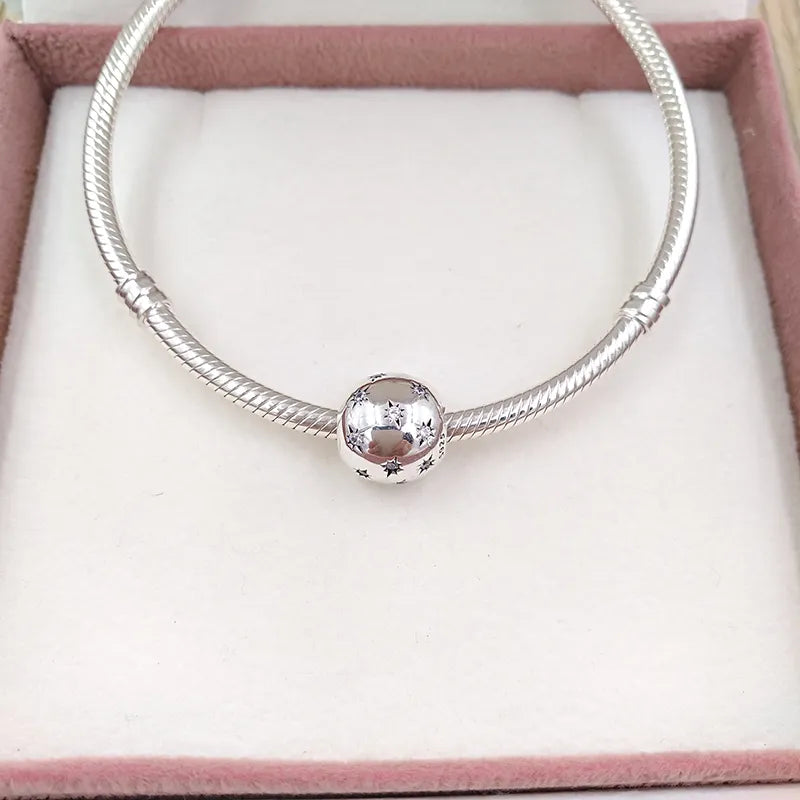 Resort Charm