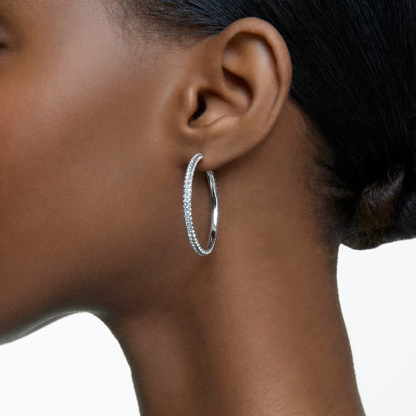 Stone hoop earrings Pavé, Large, White, Rhodium plated