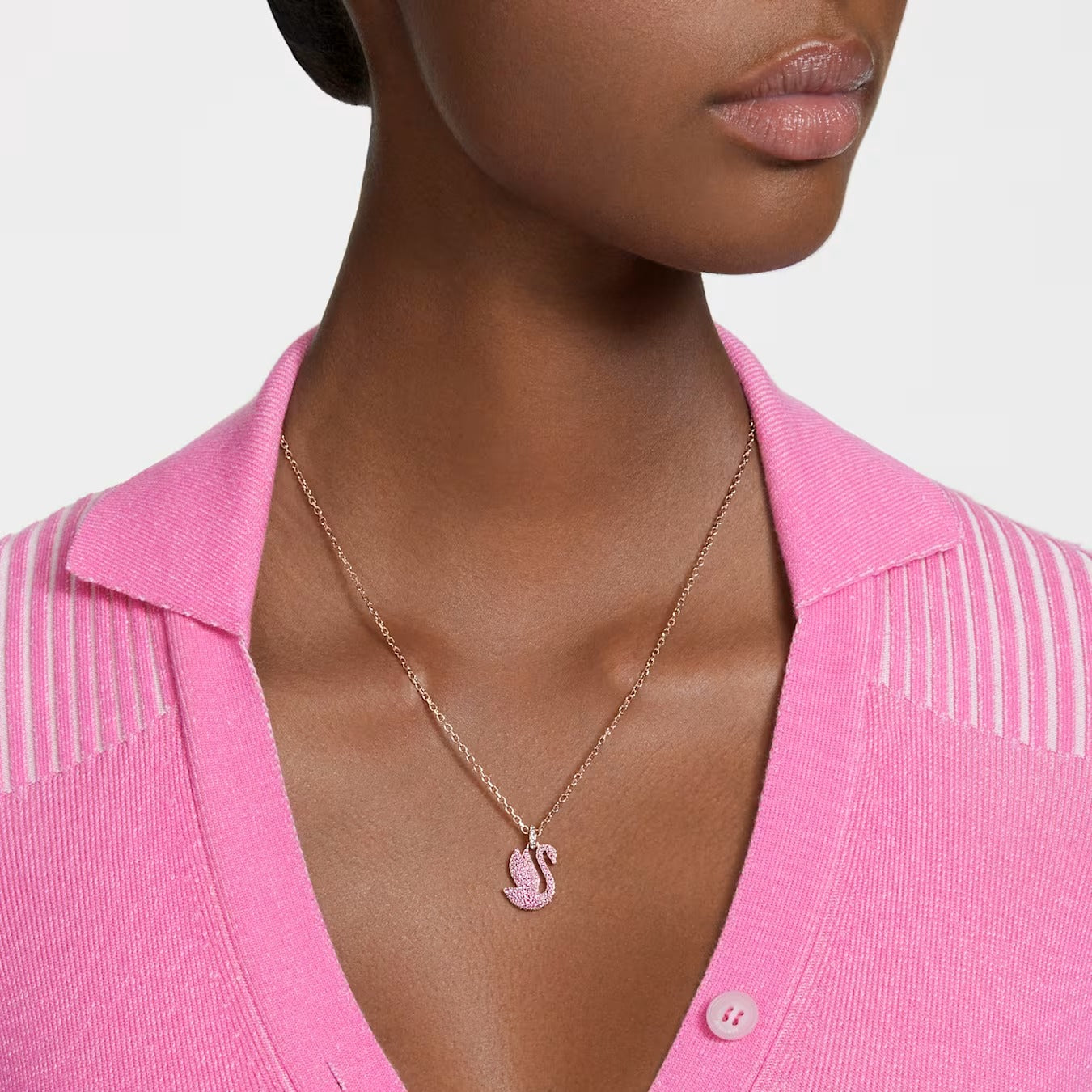 Swan Pendant Necklace, Swan, Medium, Pink, Rose gold-tone plated