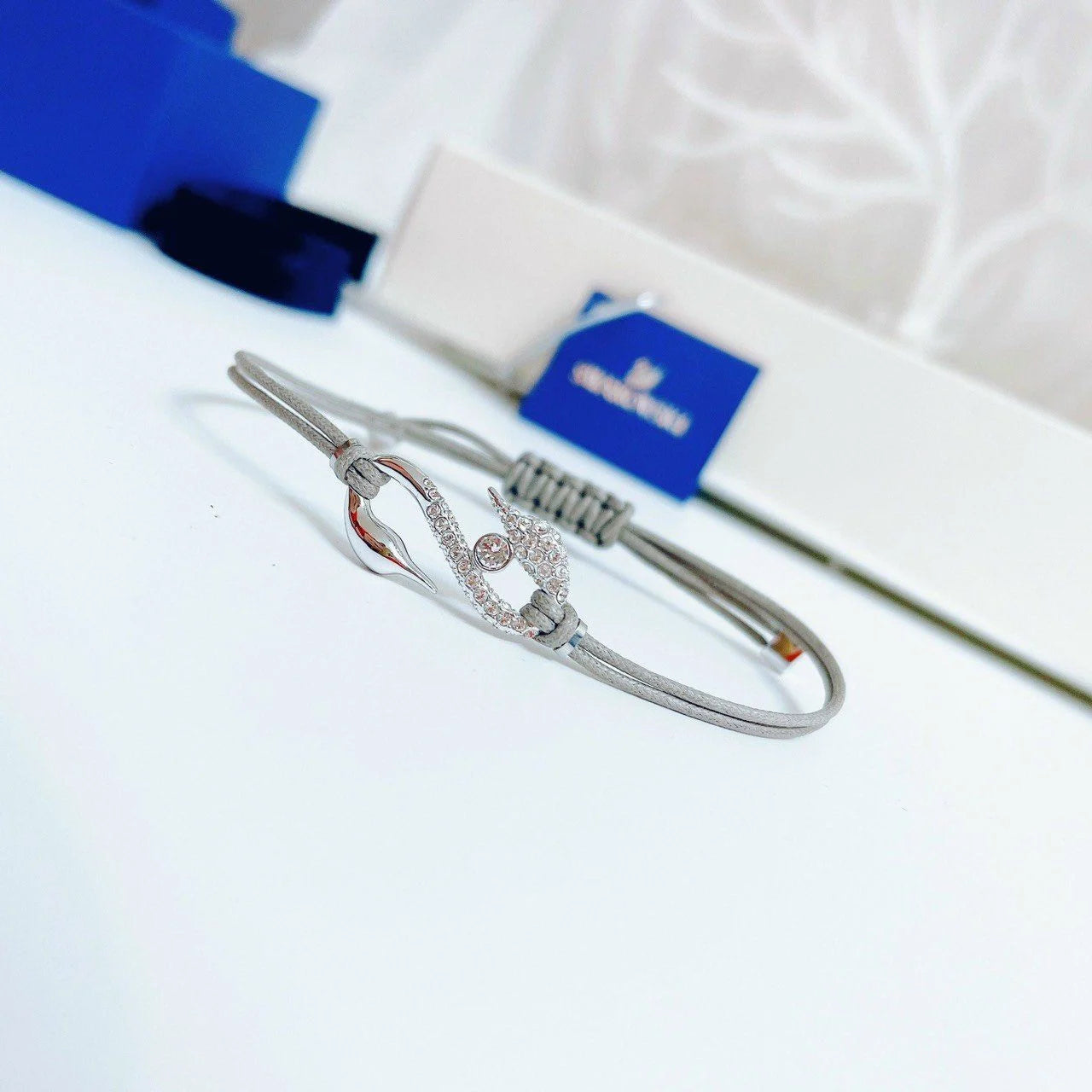 Power Collection Hook Bracelet, Gray, Rhodium plated
