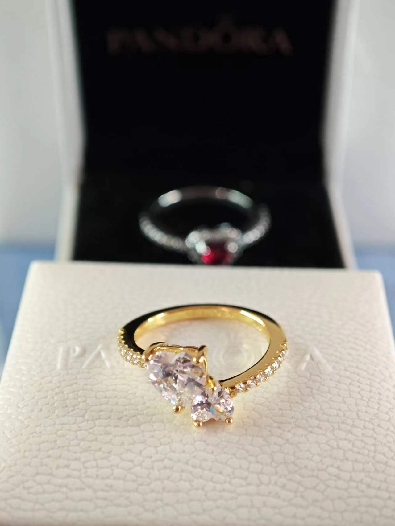 Double Heart Sparkling Ring Gold Plated