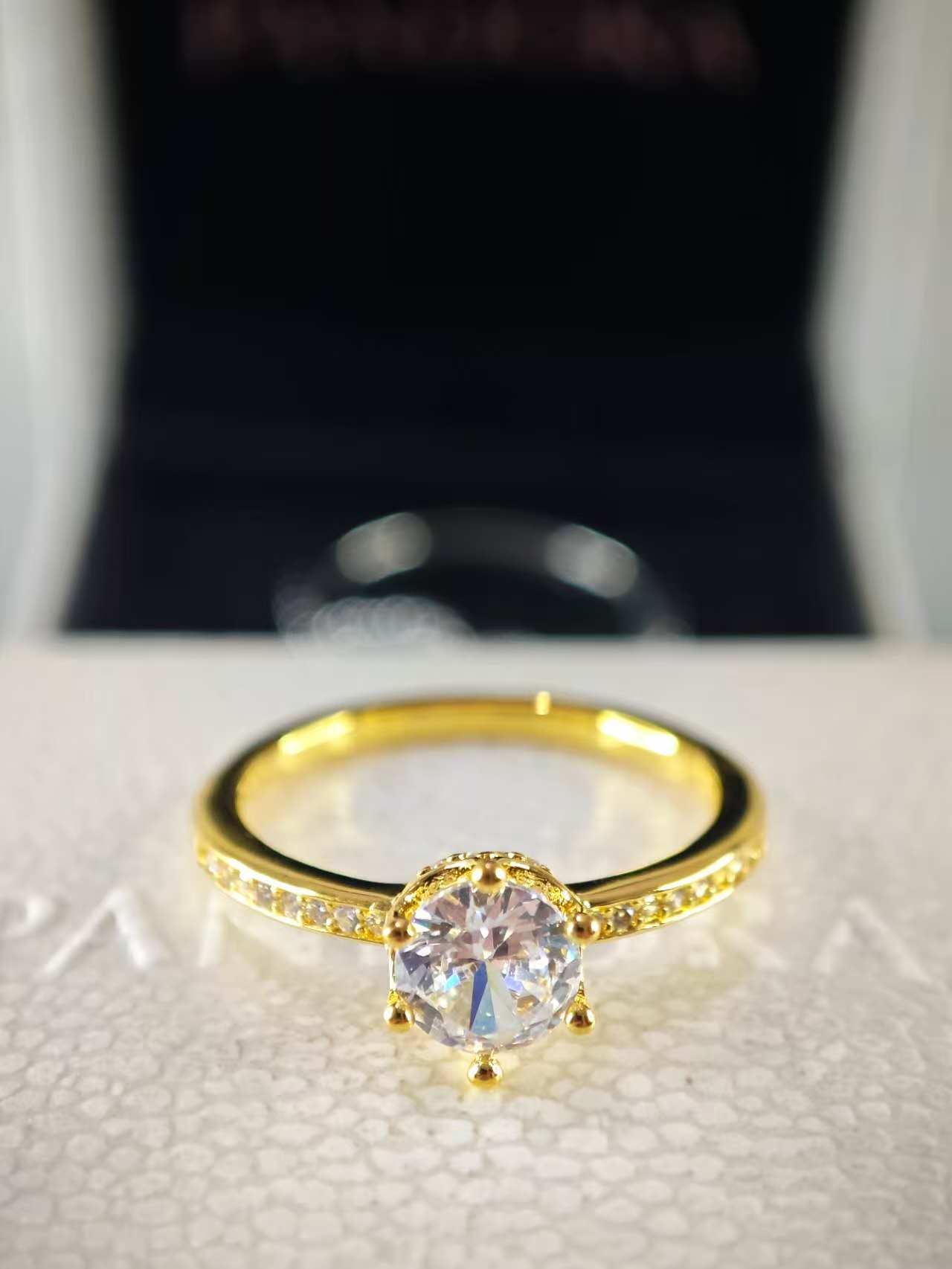 Clear Sparkling Crown Solitaire Ring Gold Plating
