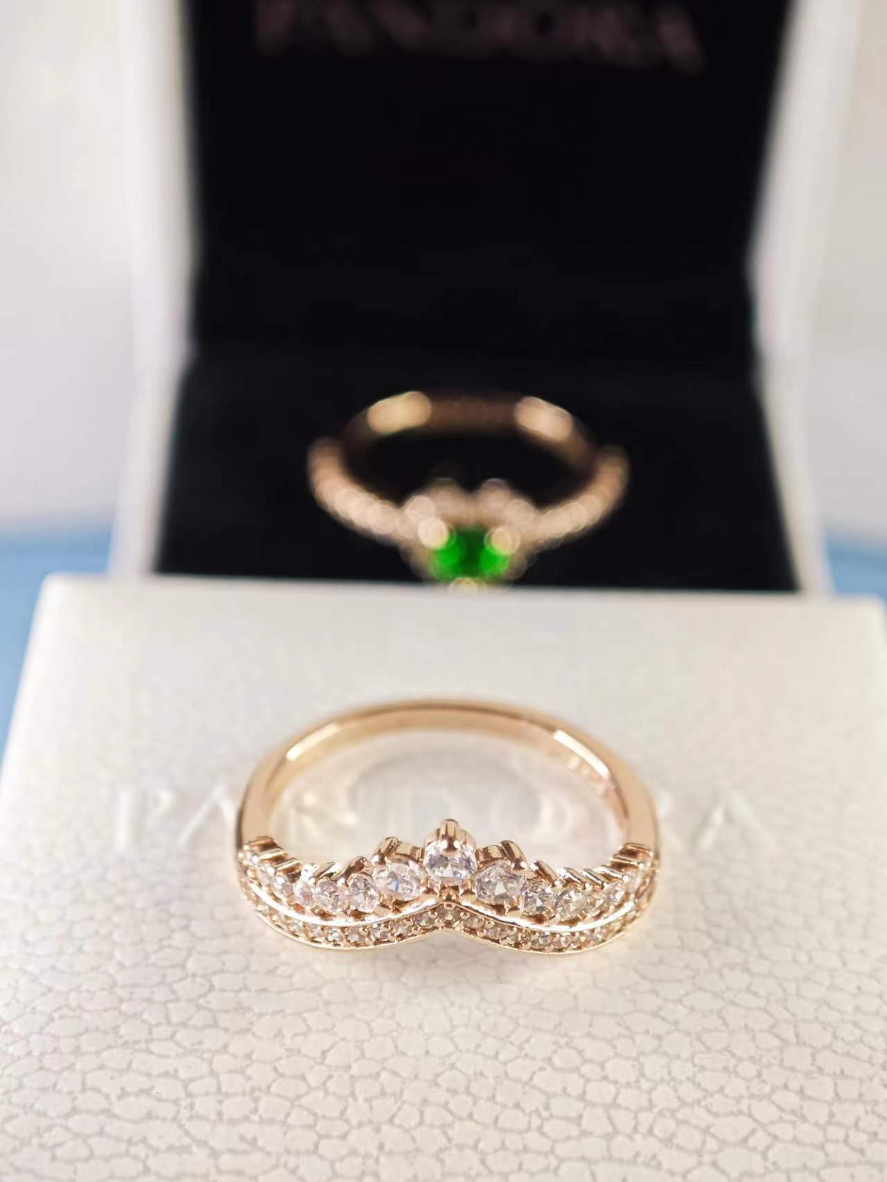 Princess Wishbone Ring Rose Gold-Plated