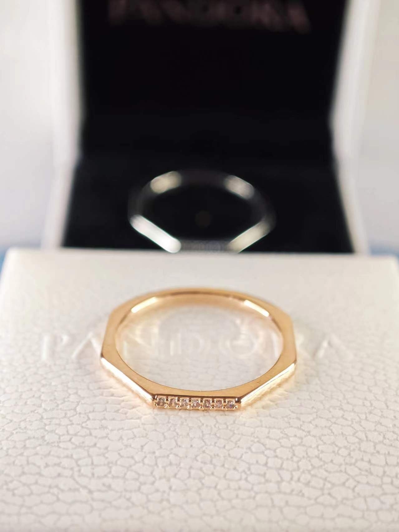 Multifaceted Ring Rose gold plated