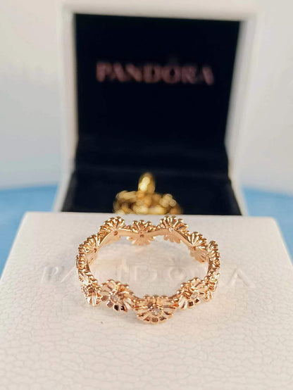 Sparkling Daisy Flower Crown Ring