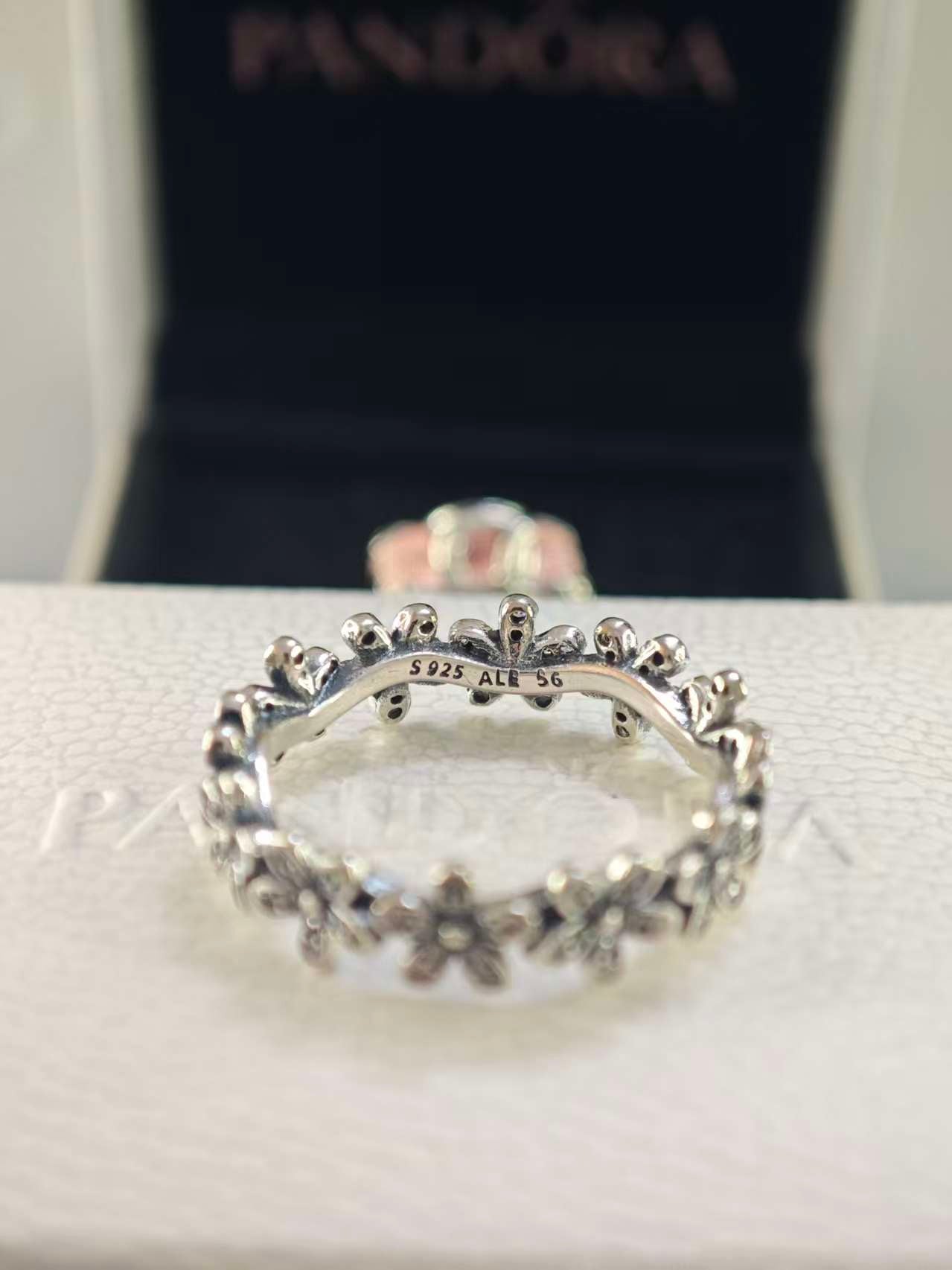 Dazzling Daisy Meadow Ring