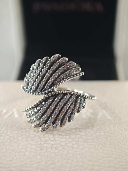 Majestic Feathers Ring