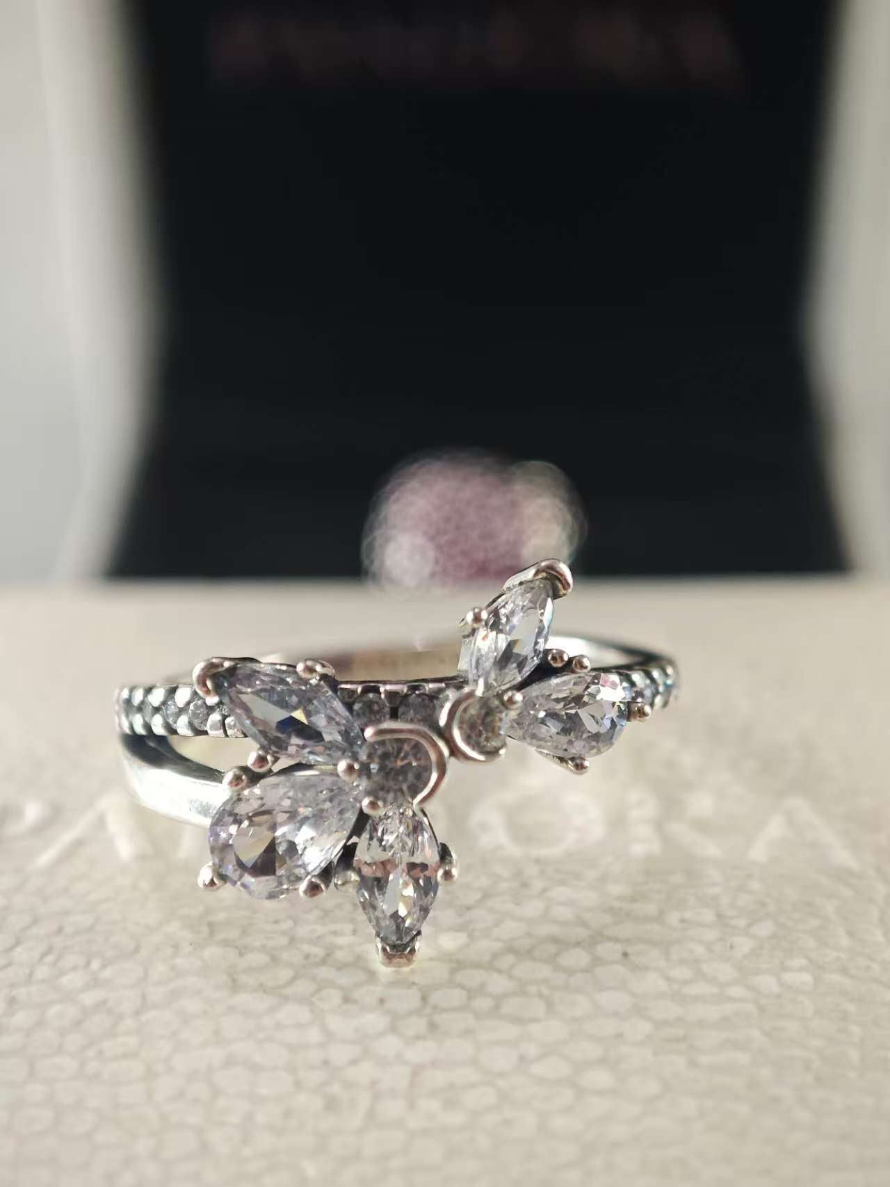Sparkling Asymmetrical Herbarium Cluster Ring