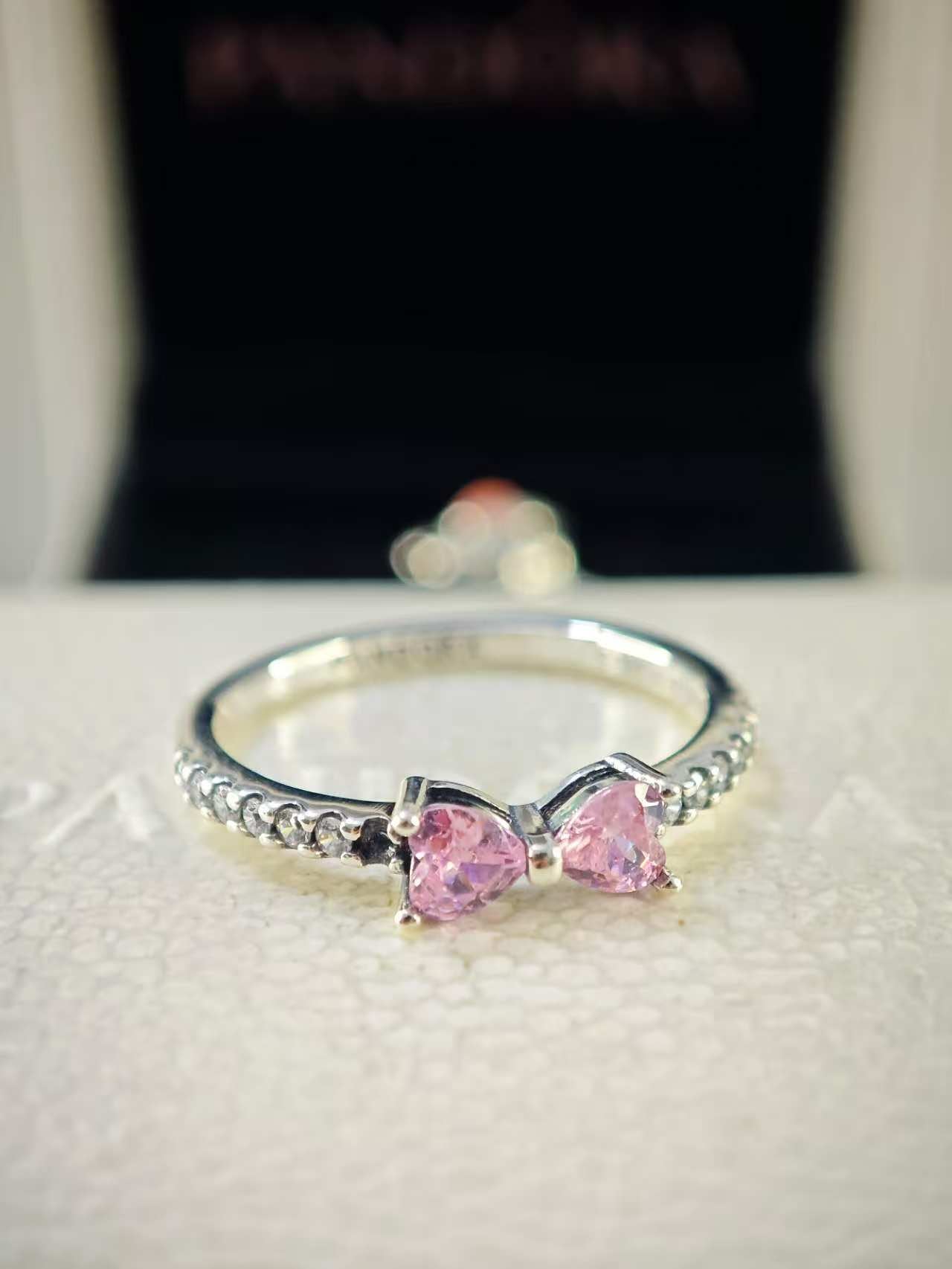 Sparkling Pink Bow Ring