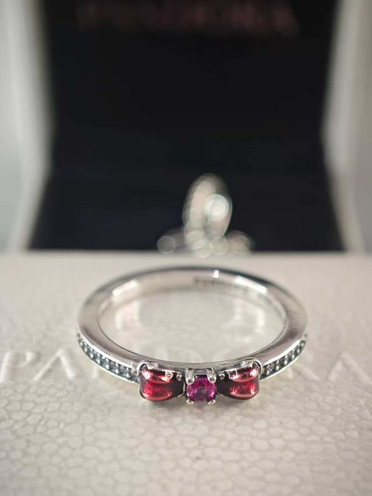 Disney Princess Snow White Bow Ring