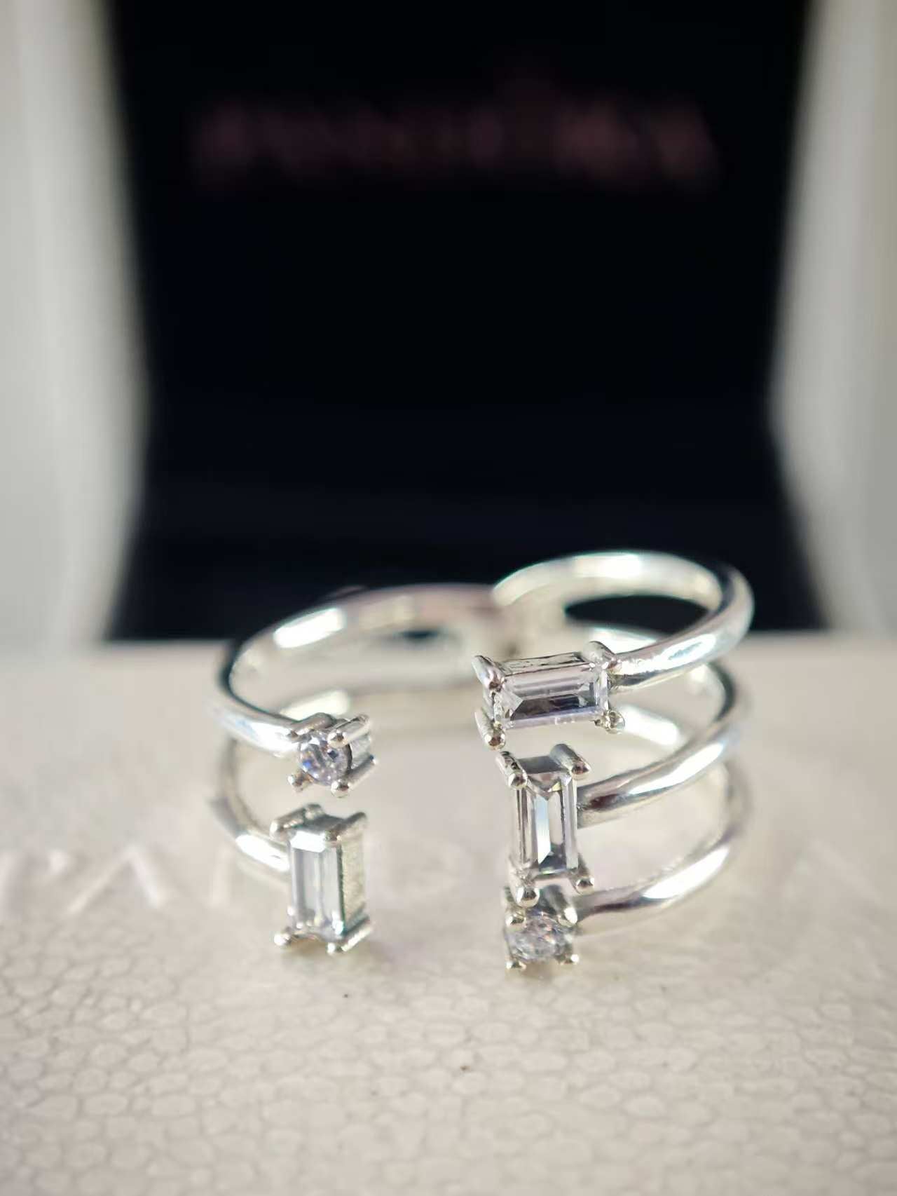 Shards of Sparkle Ring