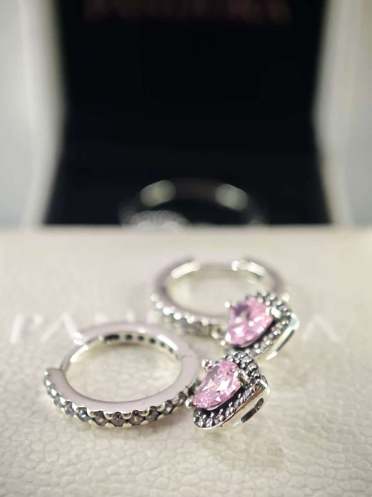 Sparkling Halo Heart Hoop Earrings