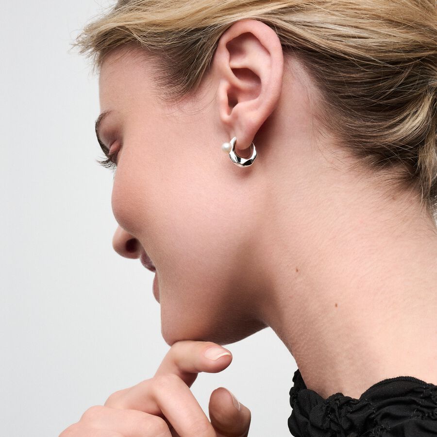 Cultured pearls and Organically Shaped Earrings Sterling silver