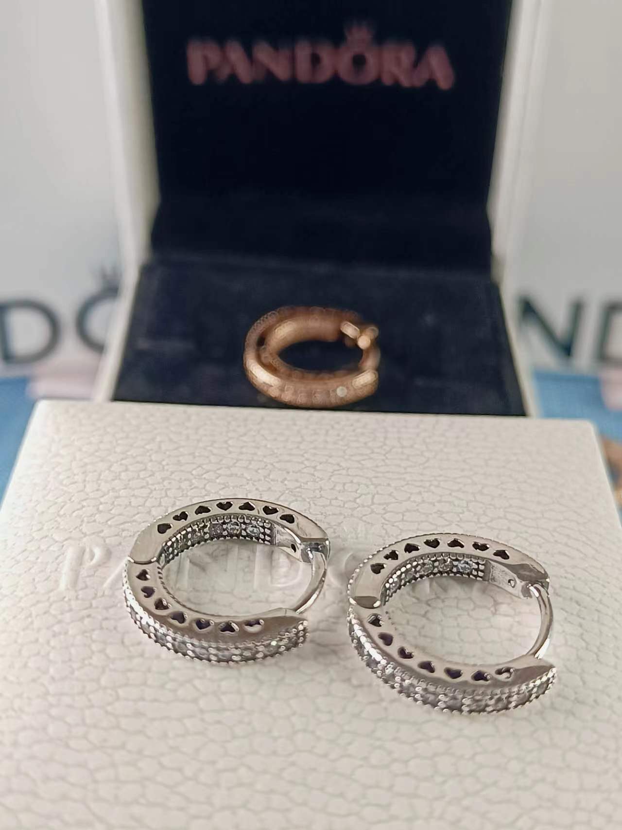 Pavé Heart Hoop Earrings