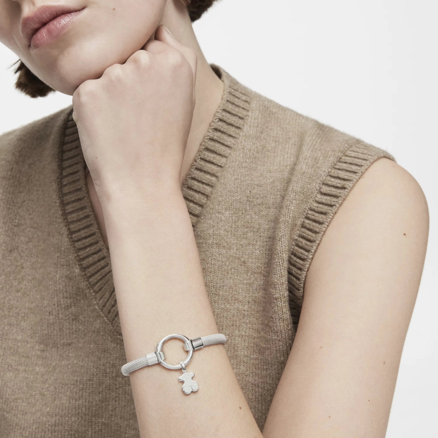 Medium Hold Silver Bracelet