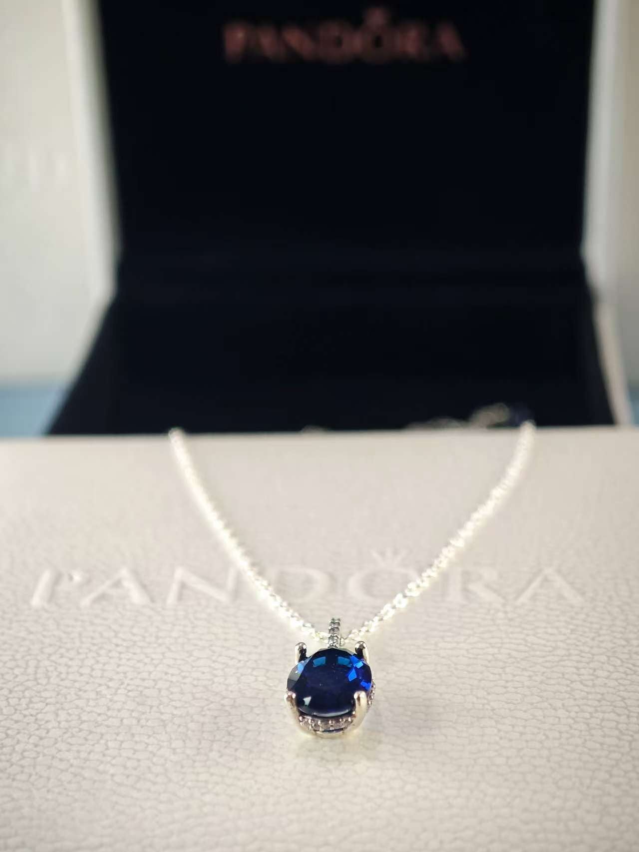 Sparkling Statement Halo Pendant Necklace