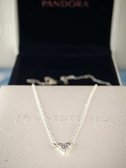 Triple Stone Heart Collier Necklace