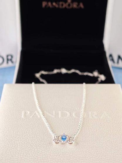 Disney Cinderella's Carriage Collier Necklace 45CM