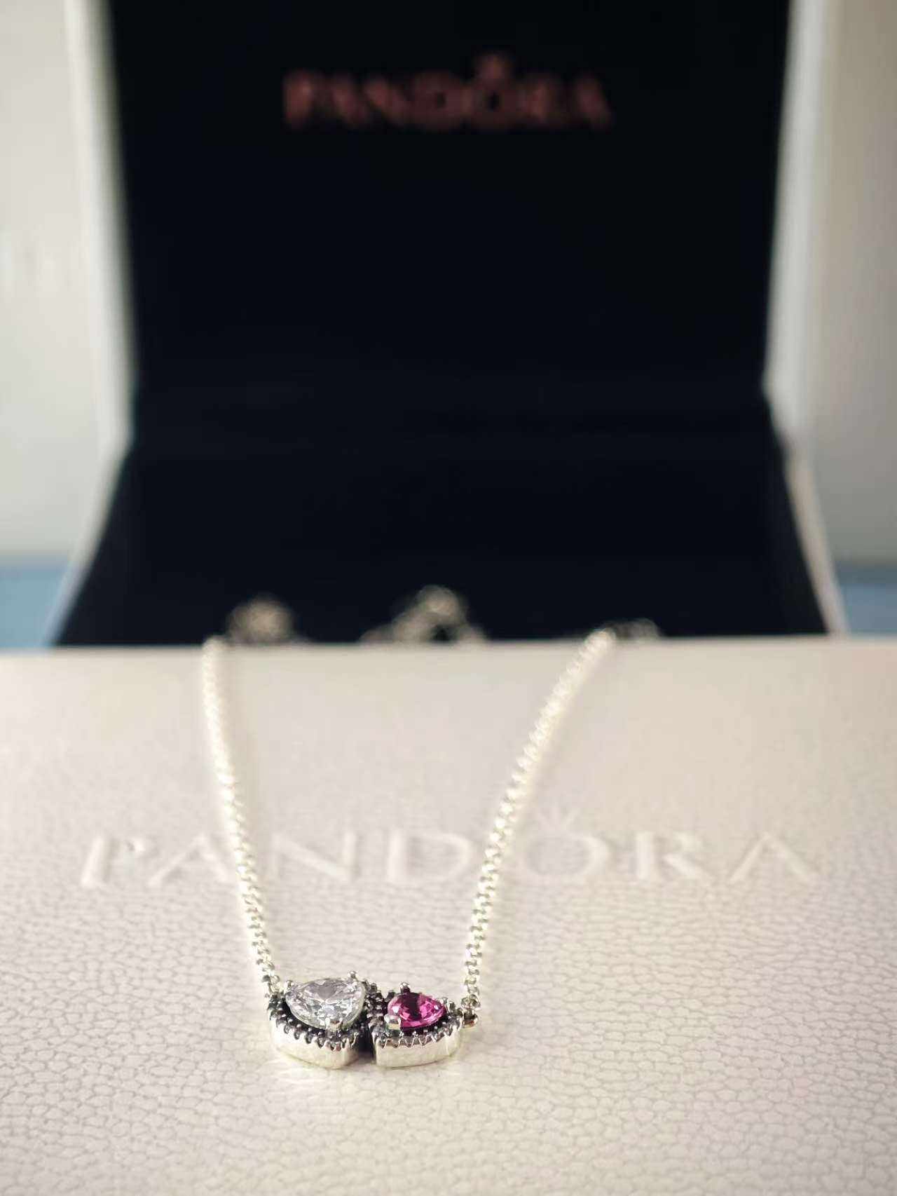 Halo Hearts Pendant Necklace