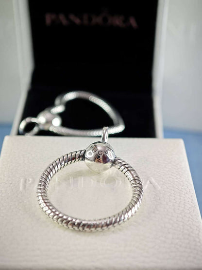 Silver Small O Charm Carrier