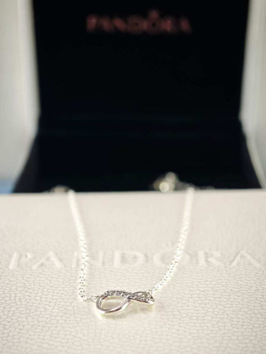 Sparkling Infinity Collier Necklace