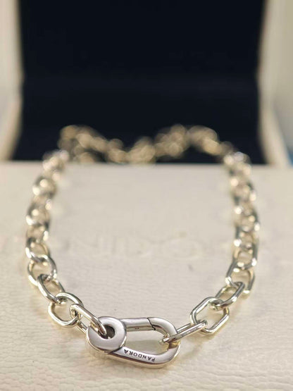 ME Medium-Link Chain Necklace