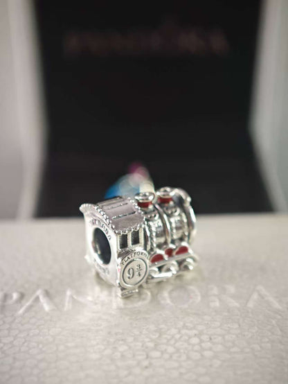 Harry Potter Hogwarts Express Charm