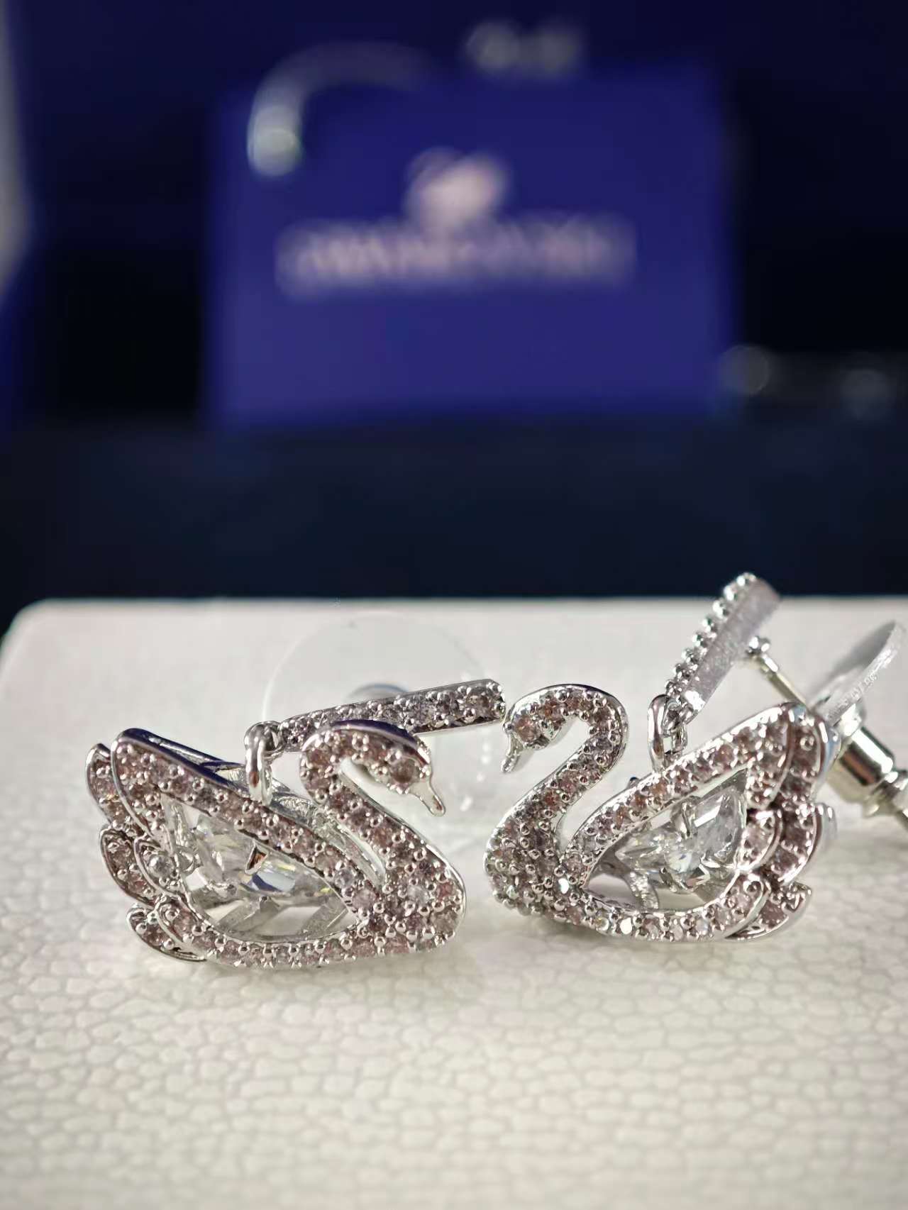 Dancing Swan Pierced Earrings, White, Rhodium plated
