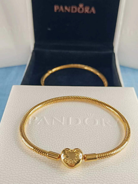 Moments Heart Clasp Snake Chain Bracelet Gold plated