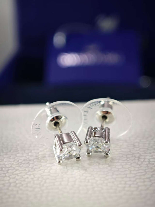 Eternity stud earring, Lab-grown diamonds, Round shape, white gold