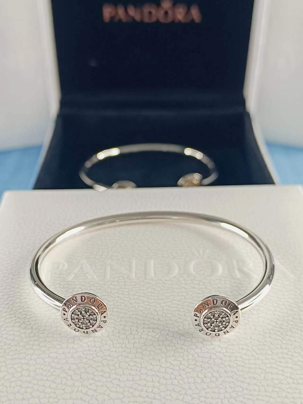 Logo Pave Open Bangle