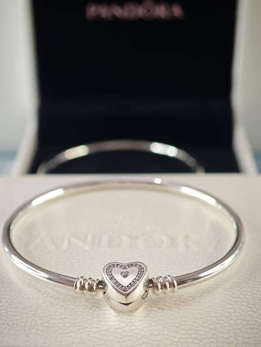 Wishful Heart Engraved Bangle