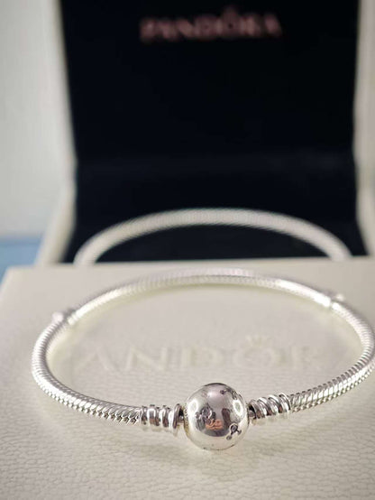 Sparkling Mickey Mouse Snake Chain Bracelet