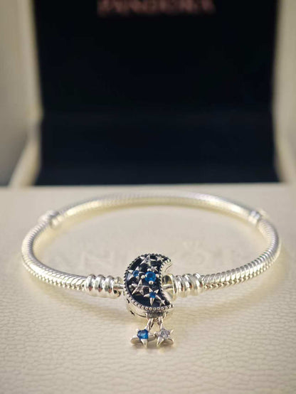 Moments Sparkling Moon Clasp Snake Chain Bracelet