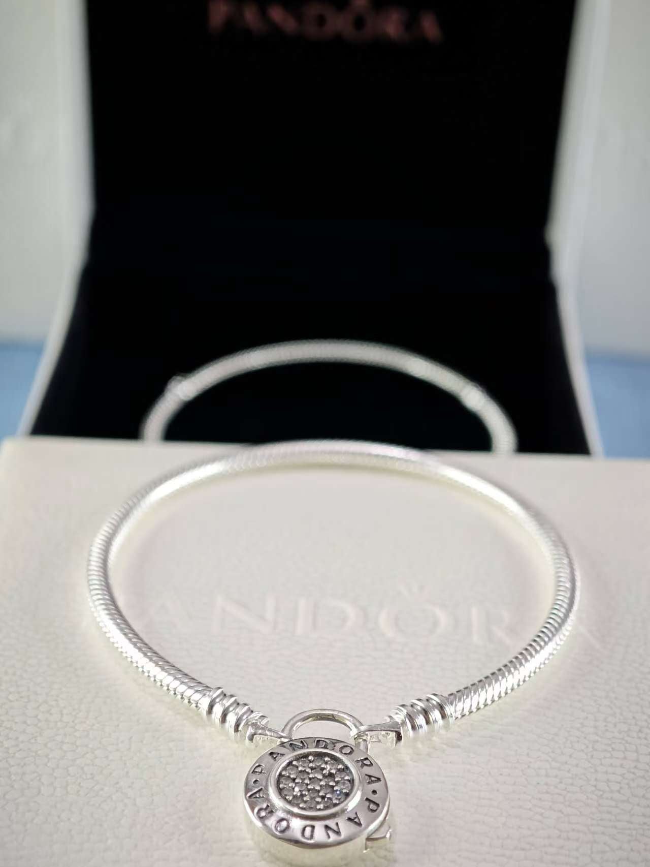 Smooth Signature Bracelet with Padlock Clasp