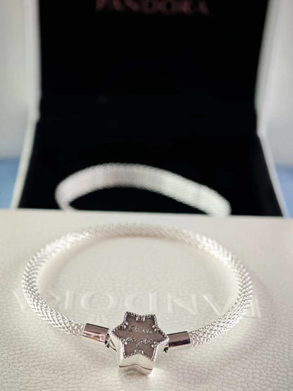 Bright Snowflake Mesh Bracelet