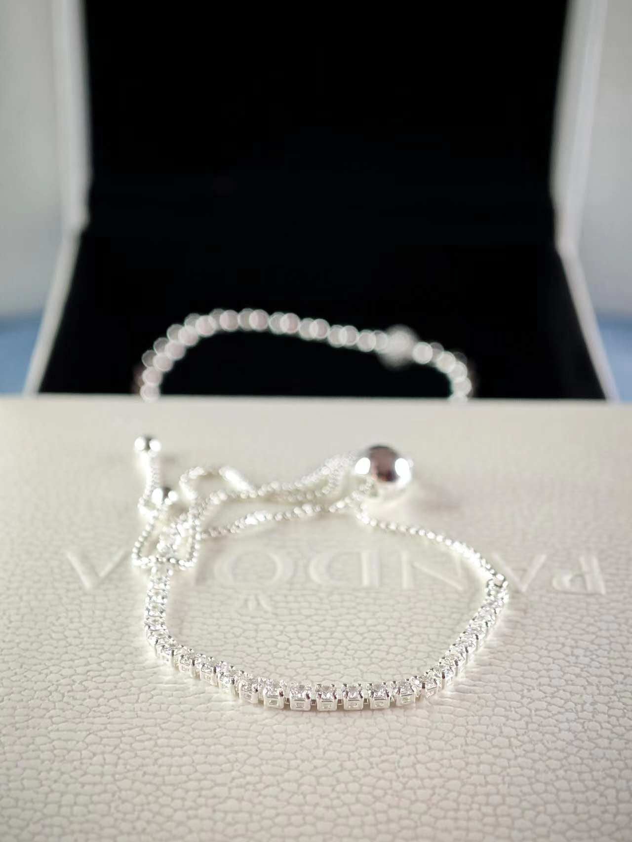 Sparkling Slider Tennis Bracelet Sterling silver Adjustable