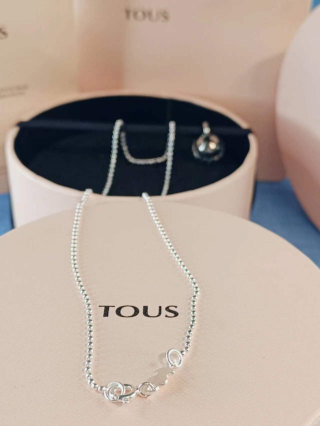 Silver Choker with 1.4 mm balls measuring 40cm Chain