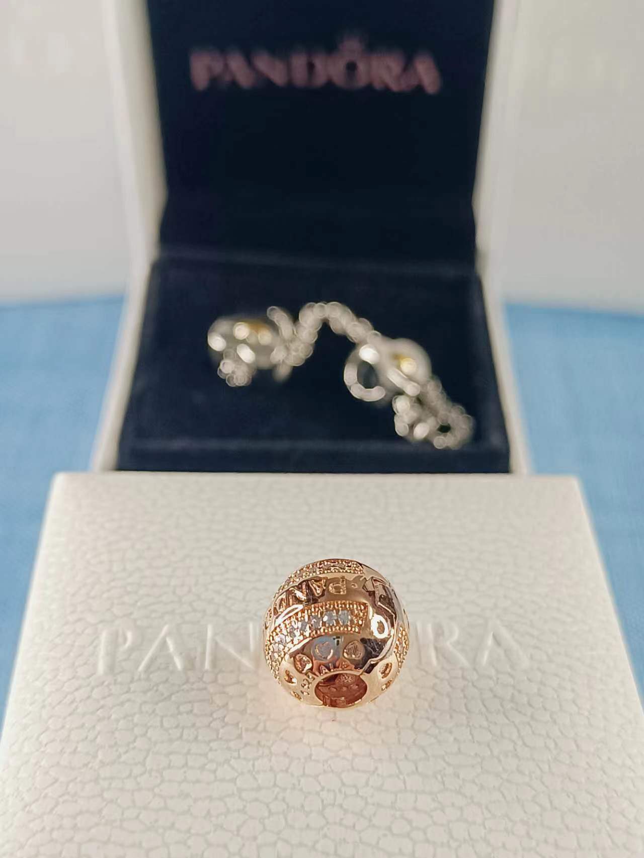 Rose Round Logo Clip