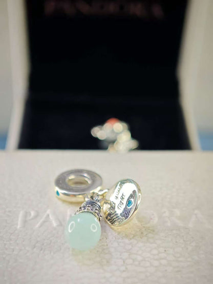 Glow-in-the-dark Lightbulb Double Dangle Charm