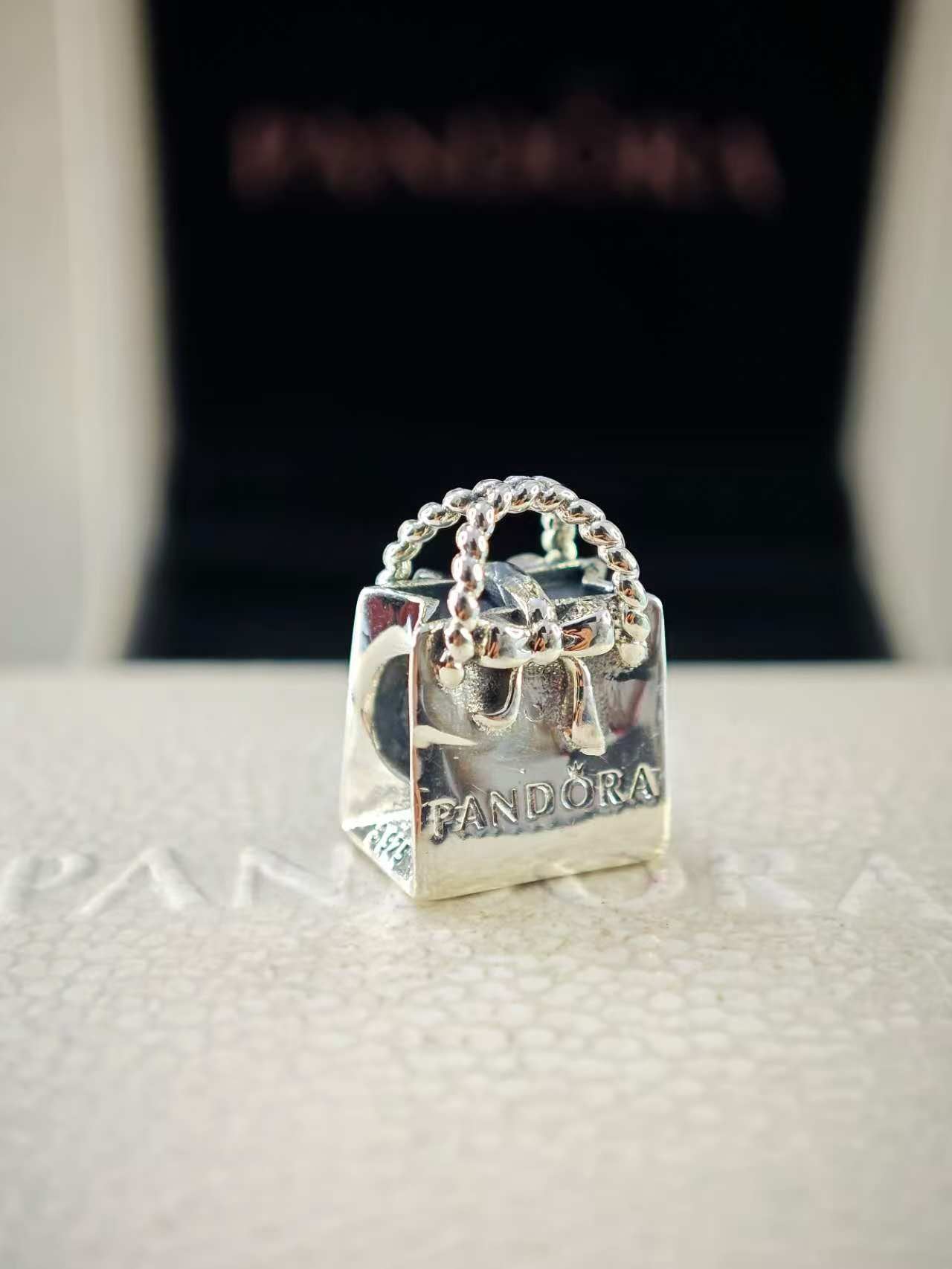 Shopping Bow Bag Charm