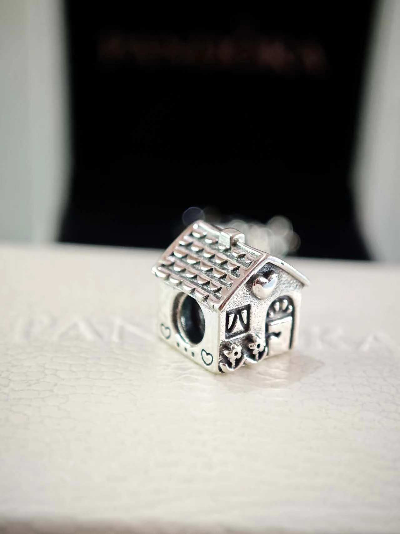 Home Sweet Home House Charm